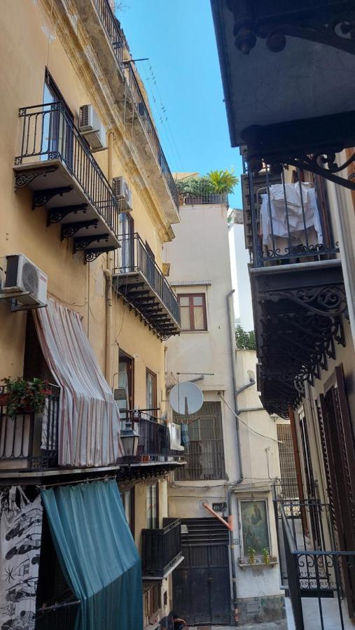 In Pieno Centro I Mori E Le Dame Apartamento